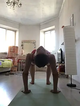 LeyaJohnson online show from 5, 3, 2025