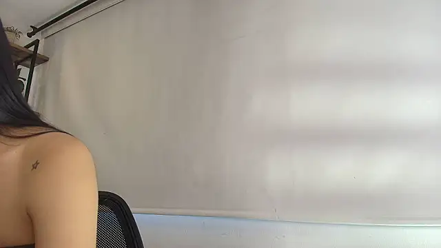 Sassy--Girl online show from 14, 3, 2026