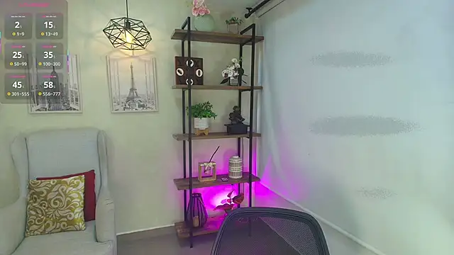 Sassy--Girl online show from 7, 4, 2026