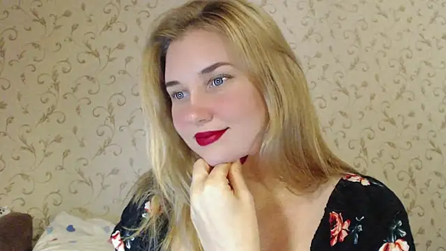 mmmPinUpGirl online show from 9, 9, 2025