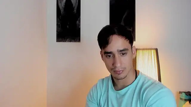 Snapshot of AlexRivera6 chatting on 13, 10, 2025 AlexRivera6 online show from 13, 10, 2025