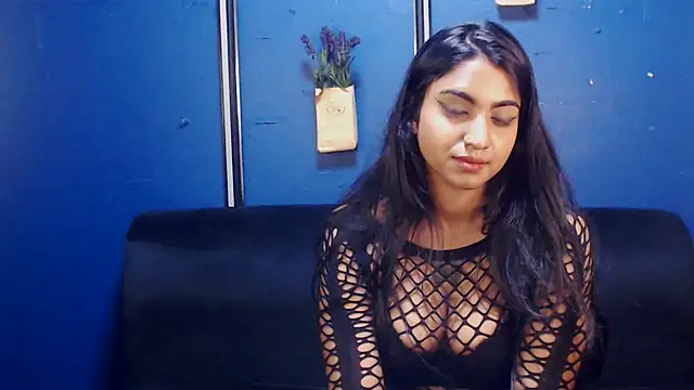 Snapshot of Delilah_Blazee chatting on 9, 3, 2025 Delilah Blazee online show from 9, 3, 2025