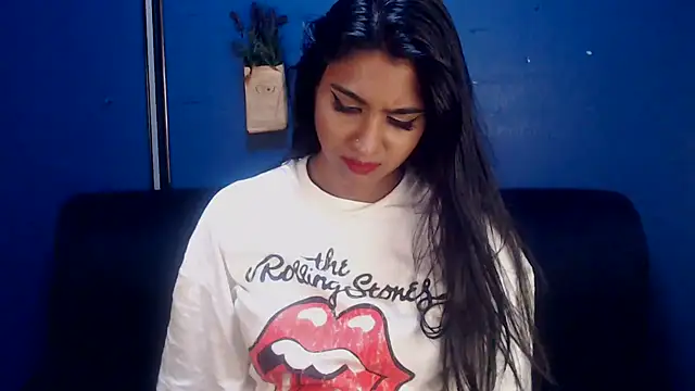 Snapshot of Delilah_Blazee chatting on 21, 3, 2025 Delilah Blazee online show from 21, 3, 2025