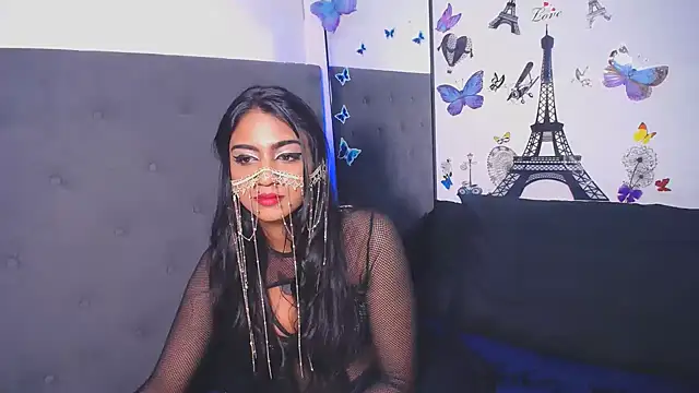 Snapshot of Delilah_Blazee chatting on 8, 9, 2025 Delilah Blazee online show from 8, 9, 2025