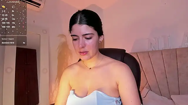  Niah  online show from 12, 2, 2025