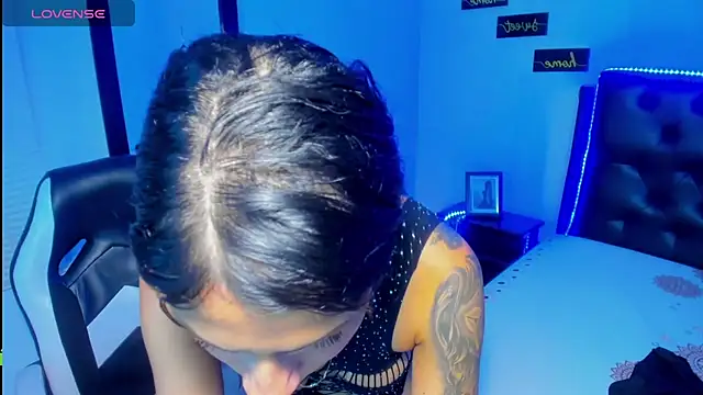 tamara colliins  online show from 28, 2, 2025