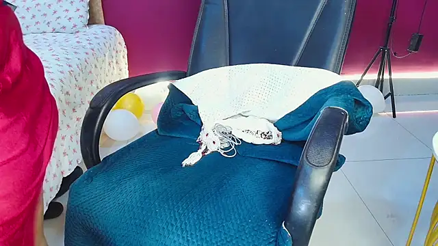 Naughty nightz online show from 7, 1, 2025