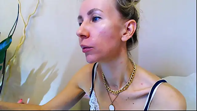 OLIVIA CANDY online show from 21, 2, 2025