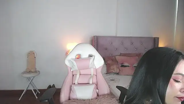 destinysweet21 online show from 21, 2, 2025