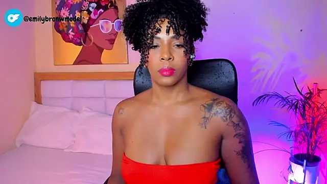 Snapshot of AitanaBrown_ chatting on 27, 5, 2026 AitanaBrown online show from 27, 5, 2026