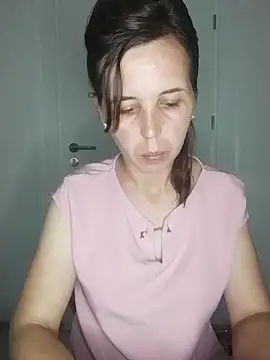 Snapshot of loveis007 chatting on 23, 9, 2025 loveis007 online show from 23, 9, 2025