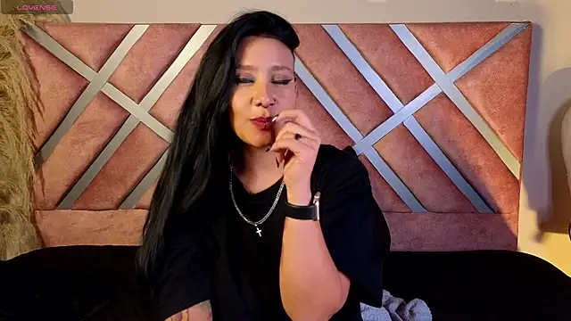  kelly hous36 online show from 20, 3, 2025