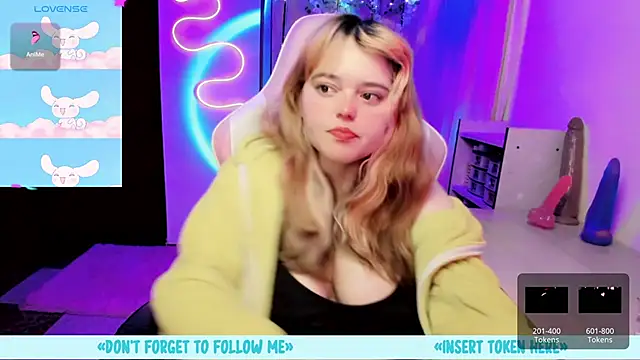 Snapshot of anjana_yuii chatting on 22, 3, 2025 anjana yuii online show from 22, 3, 2025