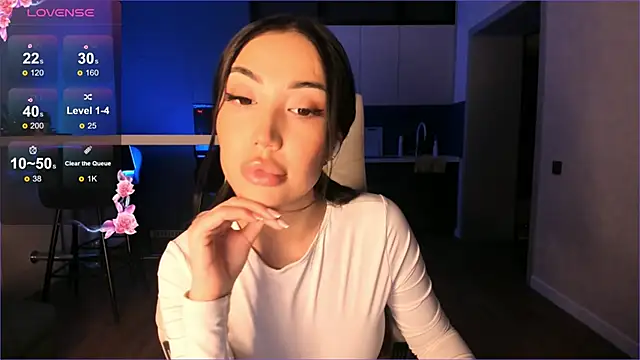 Sury 01 online show from 5, 11, 2025