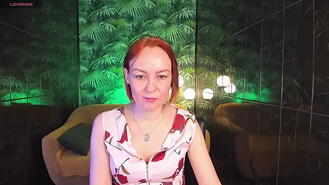 Snapshot of NikaGentle chatting on 17, 1, 2025 NikaGentle online show from 17, 1, 2025