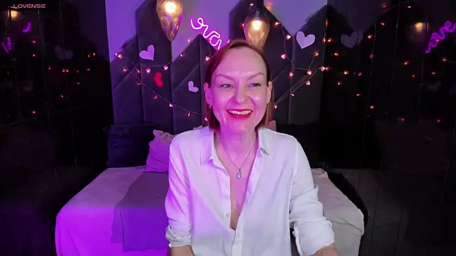 Snapshot of NikaGentle chatting on 13, 2, 2025 NikaGentle online show from 13, 2, 2025