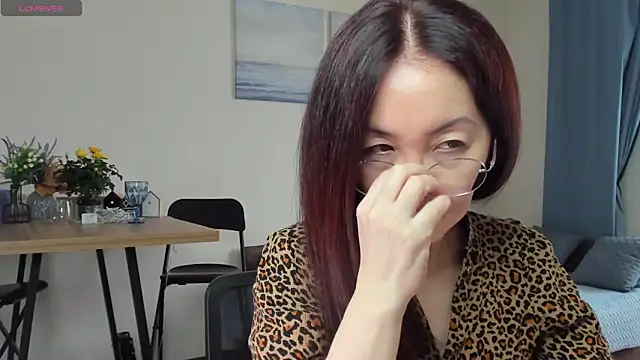 AvroraSakura online show from 24, 2, 2025