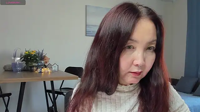 AvroraSakura online show from 28, 2, 2025