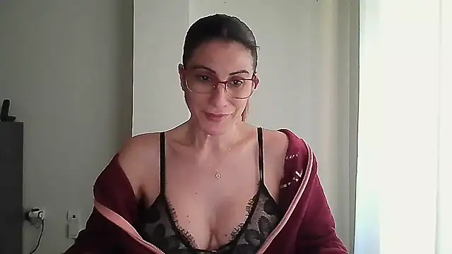 Sanada hot online show from 7, 2, 2025