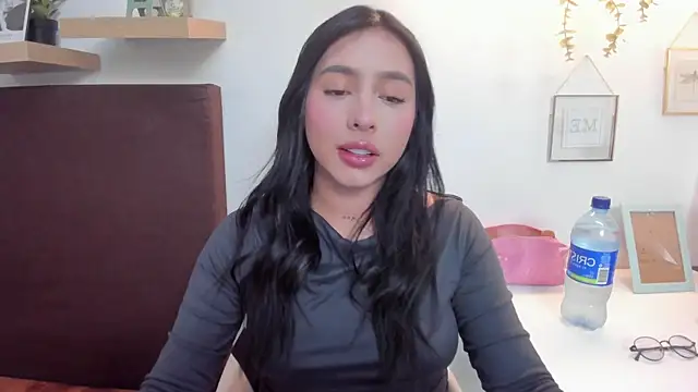 isabella jade online show from 5, 2, 2025