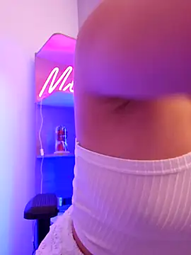 Snapshot of miaeyes chatting on 14, 1, 2025 miaeyes online show from 14, 1, 2025