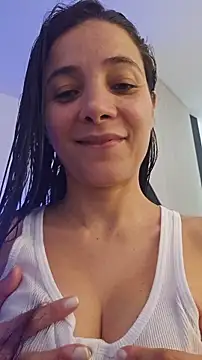 Snapshot of miaeyes chatting on 7, 11, 2025 miaeyes online show from 7, 11, 2025