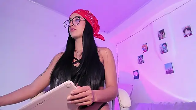 Snapshot of ineedmydaddy_ chatting on 9, 3, 2025 ineedmydaddy online show from 9, 3, 2025