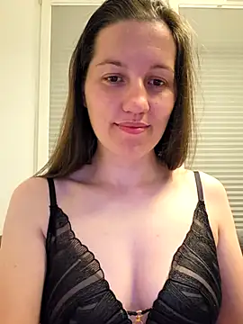 Nicole-Ray online show from 11, 6, 2026