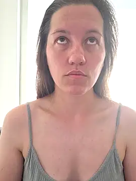 Nicole-Ray online show from 22, 6, 2026