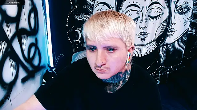 Marieblueeyes online show from 28, 5, 2026