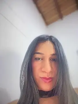 Ashly Miller online show from 20, 11, 2025