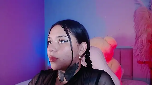 kim blake online show from 12, 12, 2024