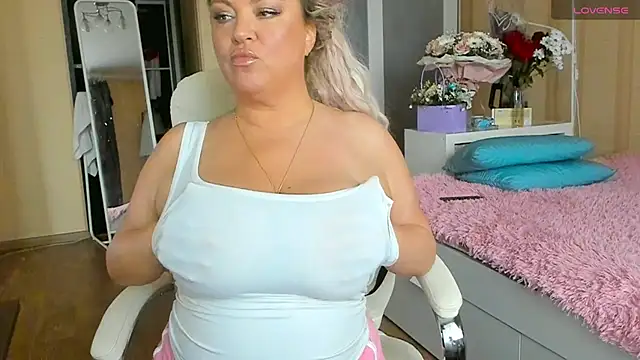 PamHardFuck online show from 2, 11, 2025