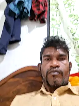 Snapshot of GuyAloneLk chatting on 7, 11, 2025 GuyAloneLk online show from 7, 11, 2025