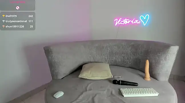 Snapshot of victoria_027 chatting on 13, 2, 2025 victoria 027 online show from 13, 2, 2025