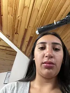 Snapshot of Hannahoff chatting on 28, 1, 2025 Hannahoff online show from 28, 1, 2025