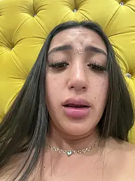 Snapshot of Hannahoff chatting on 21, 3, 2025 Hannahoff online show from 21, 3, 2025