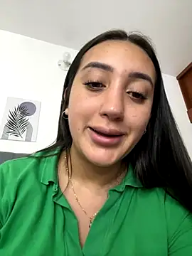 Snapshot of Hannahoff chatting on 26, 9, 2025 Hannahoff online show from 26, 9, 2025