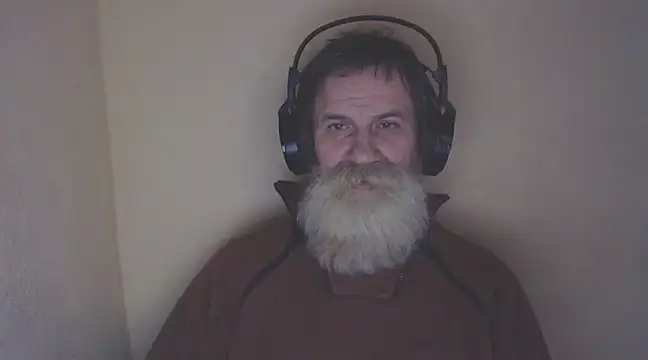 Snapshot of AlexNudo chatting on 10, 12, 2024 AlexNudo online show from 10, 12, 2024