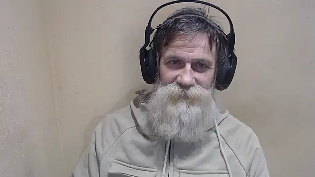 Snapshot of AlexNudo chatting on 25, 12, 2024 AlexNudo online show from 25, 12, 2024