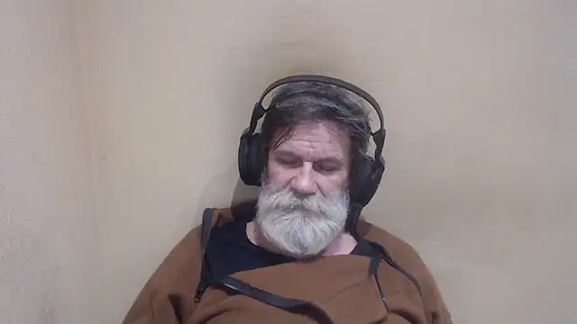 Snapshot of AlexNudo chatting on 24, 2, 2025 AlexNudo online show from 24, 2, 2025