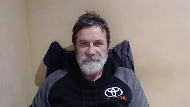 Snapshot of AlexNudo chatting on 27, 10, 2025 AlexNudo online show from 27, 10, 2025