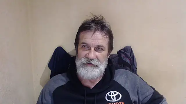 Snapshot of AlexNudo chatting on 6, 11, 2025 AlexNudo online show from 6, 11, 2025