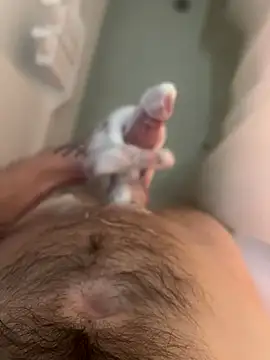 Snapshot of ThatTattooedGuy chatting on 21, 10, 2025 ThatTattooedGuy online show from 21, 10, 2025