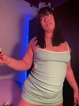 Im sophiie online show from 16, 2, 2025