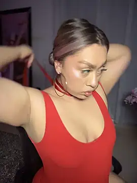 Im sophiie online show from 24, 10, 2025