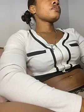  yisela  online show from 8, 2, 2026