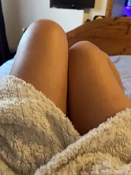 Snapshot of sweetmystery1 chatting on 22, 1, 2025 sweetmystery1 online show from 22, 1, 2025