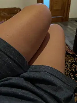 Snapshot of sweetmystery1 chatting on 18, 2, 2025 sweetmystery1 online show from 18, 2, 2025