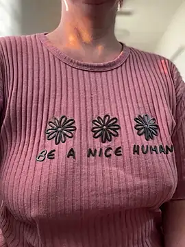 Snapshot of sweetmystery1 chatting on 27, 2, 2025 sweetmystery1 online show from 27, 2, 2025